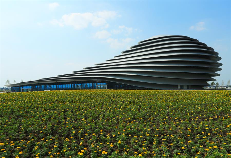 9長(zhǎng)影世紀(jì)城華夏翱翔.jpg